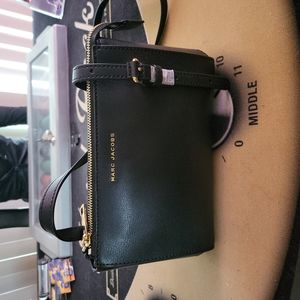 Black leather Marc Jacobs shoulder bag - NEVER USED